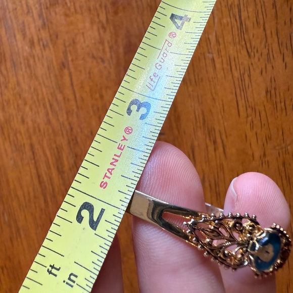 Vintage Cuff Gold Tone Bracelet Unbranded Filigree Art Deco Blue No Markings. - Picture 9 of 10